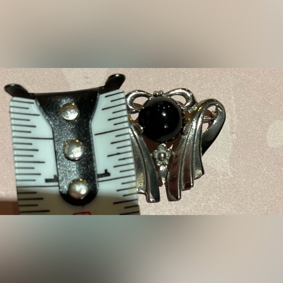 Vintage Brooch/Pin Sterling Victorian Goth Black Onyx Floral Art Deco Design - Picture 8 of 9